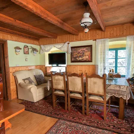 Pri Macku Semesterbostad